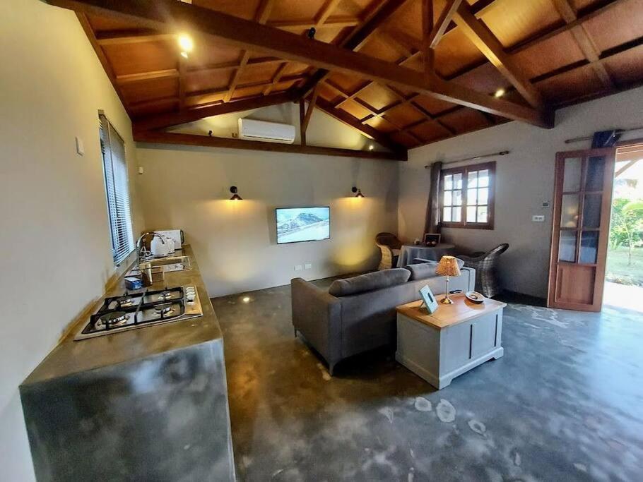 Lakaz Kannell - Vanilla Lodge, Secluded Outside Bath & Shower Infinity Pool Кап Малюро Екстериор снимка