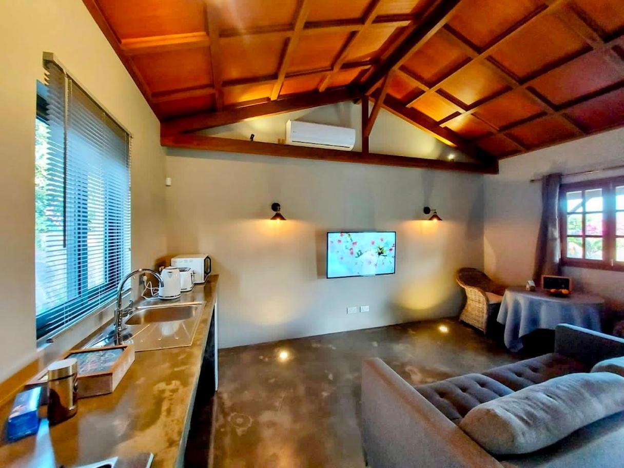 Lakaz Kannell - Vanilla Lodge, Secluded Outside Bath & Shower Infinity Pool Кап Малюро Екстериор снимка